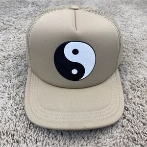 Yin Yang Ordinary Crowns Hat Trucker Foam Mesh Khaki Snapback Pop Culture Cap